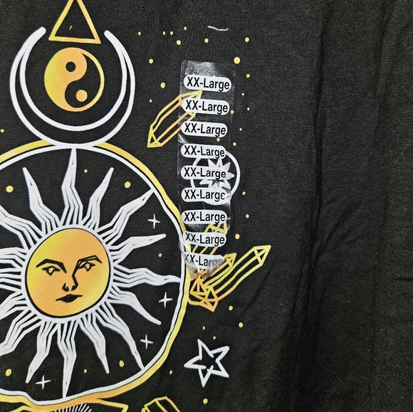 XXL Revolutions 33 tee NWT - Picture 2 of 3